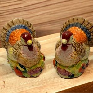 Colorful Ceramic Thanksgiving Turkey Salt & Pepper Shakers